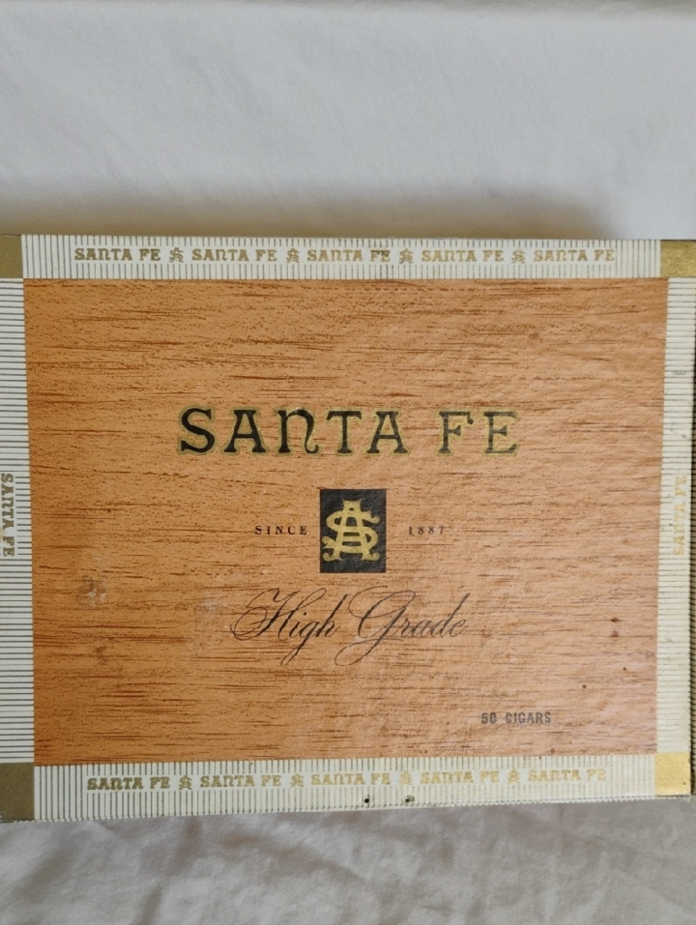 Santa Fe High Grade  Cigar Box Wood Look With Gold Accents Vintage